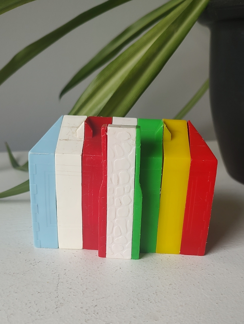 A Child Guidance Toy Made In USA Vintage Bild-R-House